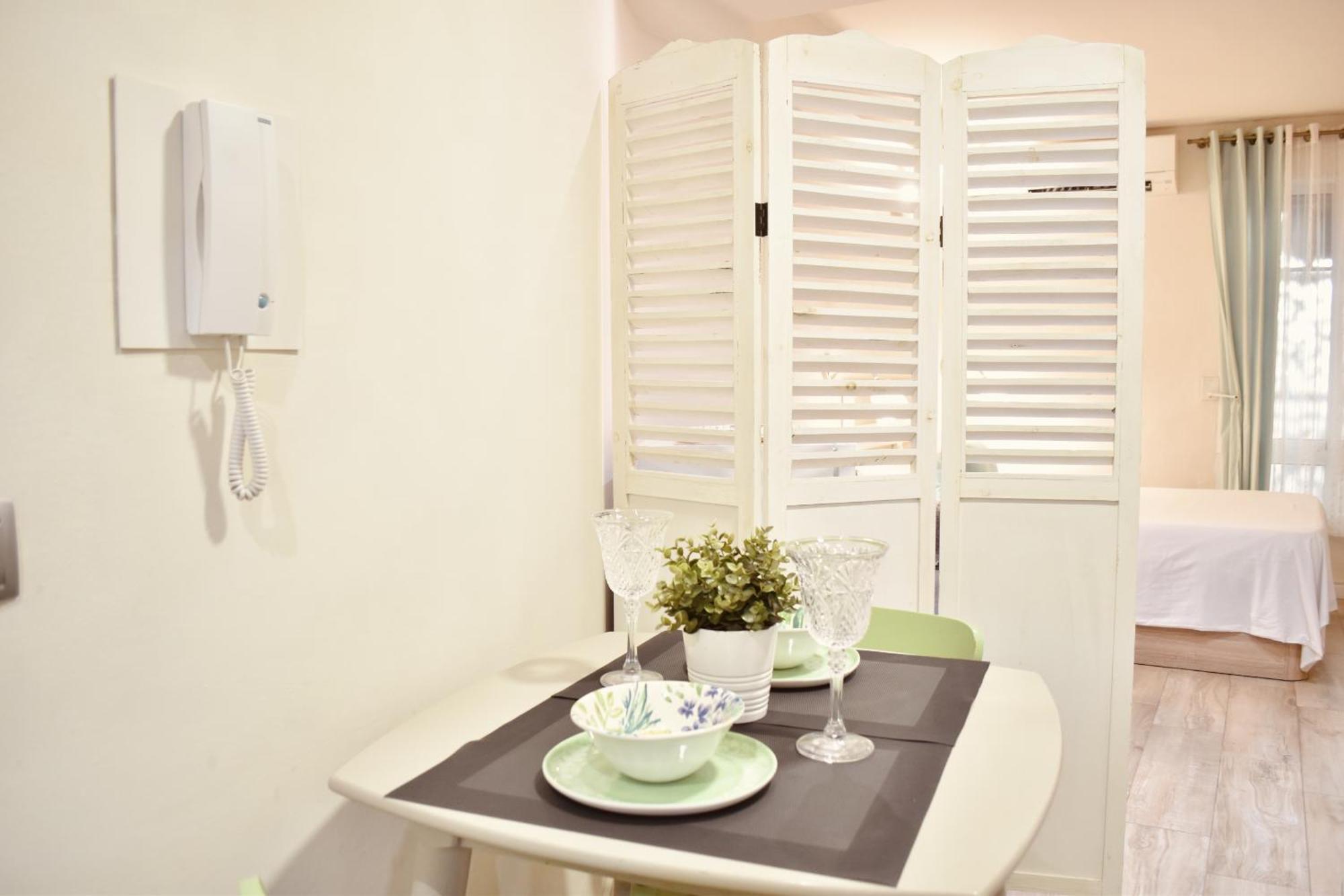 Estudio Con Encanto En El Casco Antiguo De 발렌시아 외부 사진